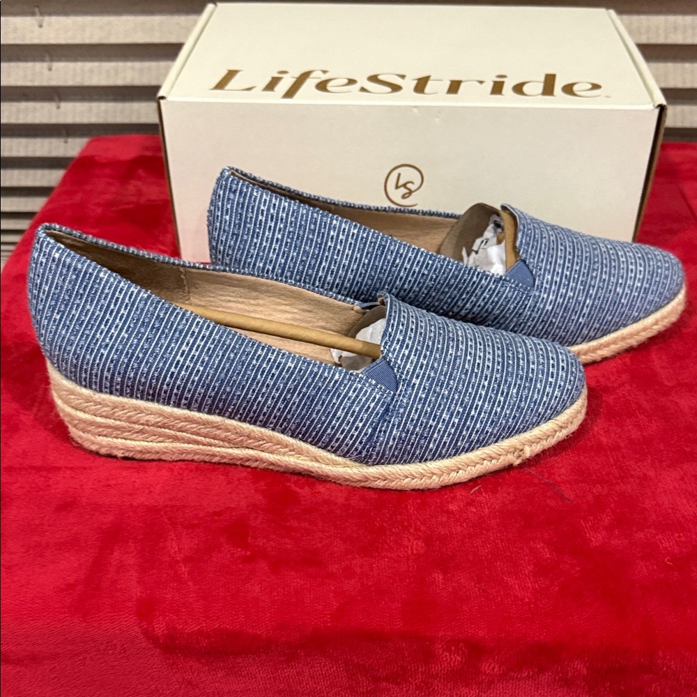 Life Stride Women's Blue Espadrilles